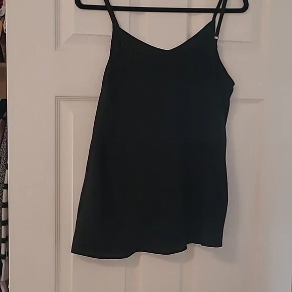 Torrid Tank - Picture 3 of 4